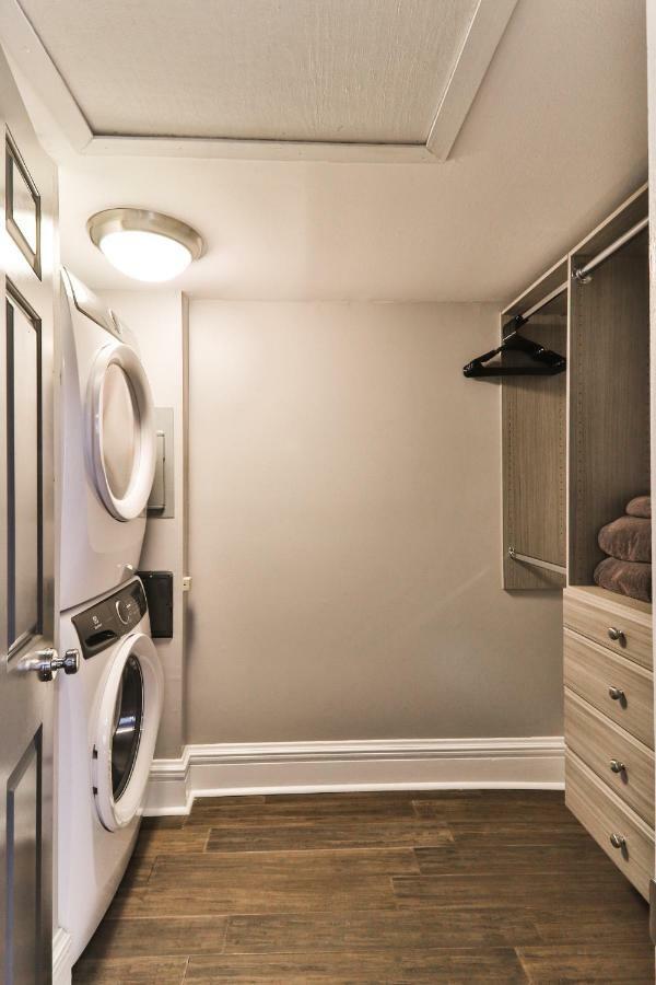 Luxury Apt W/ Spectrum Mood Lighting - Historic Cherokee Street Antique Row Maryland Heights Esterno foto