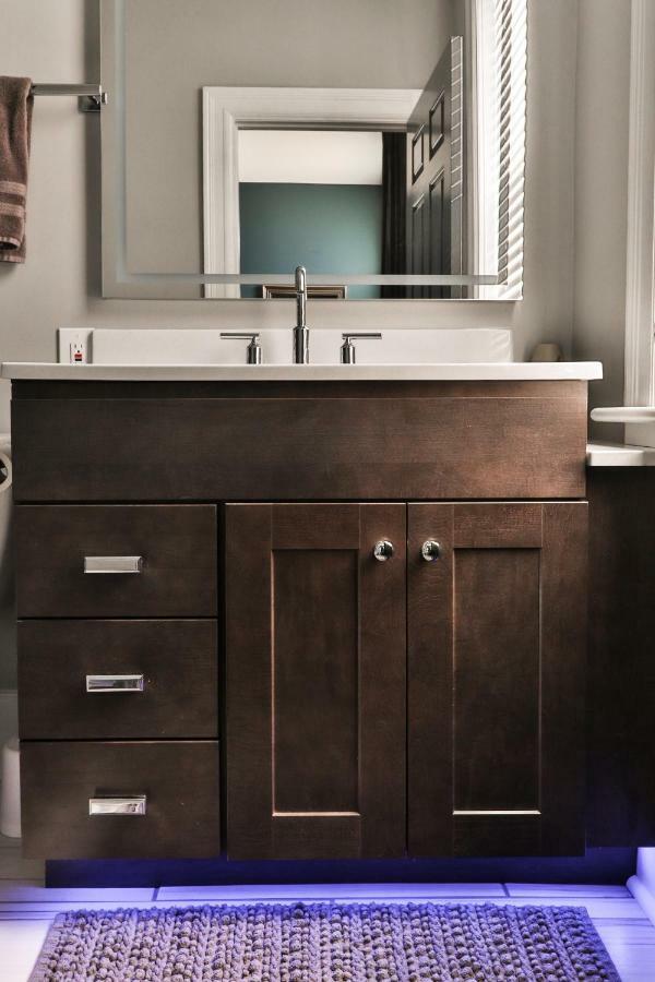 Luxury Apt W/ Spectrum Mood Lighting - Historic Cherokee Street Antique Row Maryland Heights Esterno foto