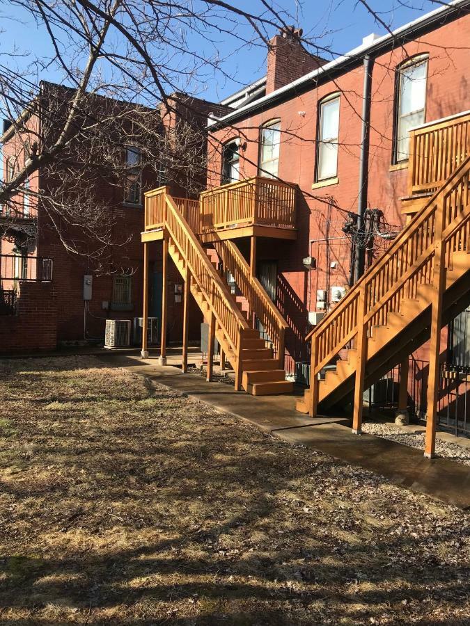 Luxury Apt W/ Spectrum Mood Lighting - Historic Cherokee Street Antique Row Maryland Heights Esterno foto